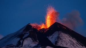 ETNA,  Evidenziata la rete di faglie che interagisce con il magma nel cuore del vulcano