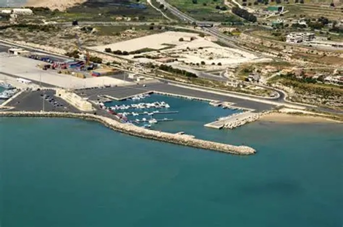 Verso l’addio ai combustibili fossili nel porto di Pozzallo