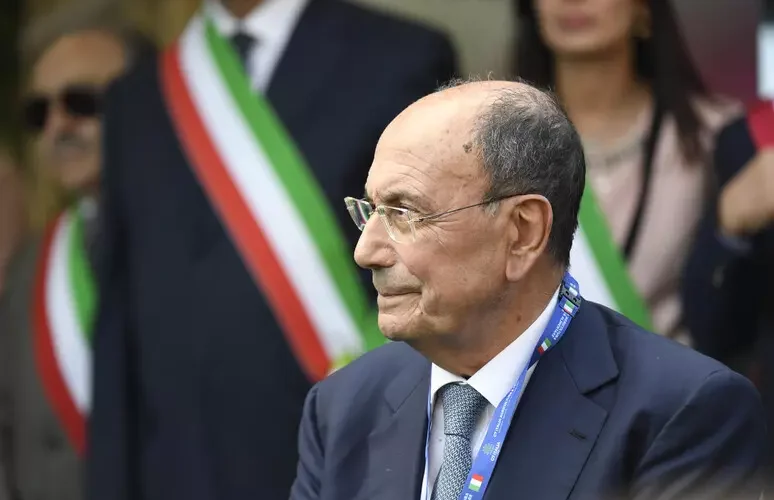 Schifani, sanità e inchieste magistratura? Vado avanti
